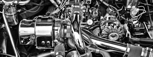 Motore auto di grossa cilindrata